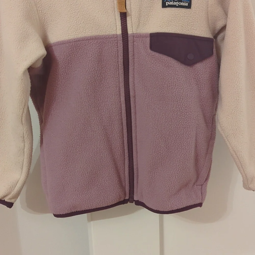 Patagonia Cream and Purple Fleece Jacket 3T - Picture 4 of 5
